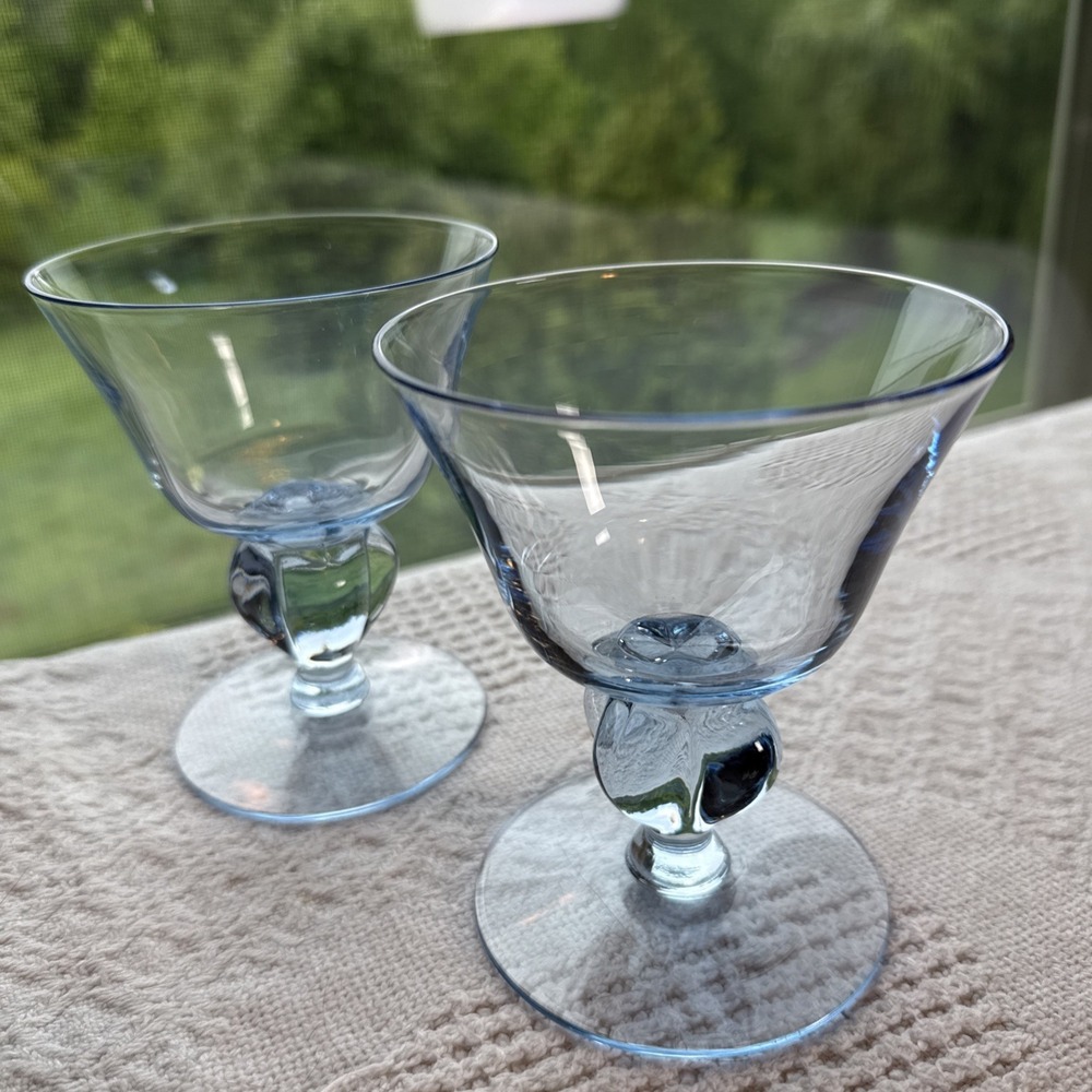 VTG Ingrid Gulli‎ Light Blue Lobe Stem Glass Wine Glasses 4.25" Set of 2 Barware